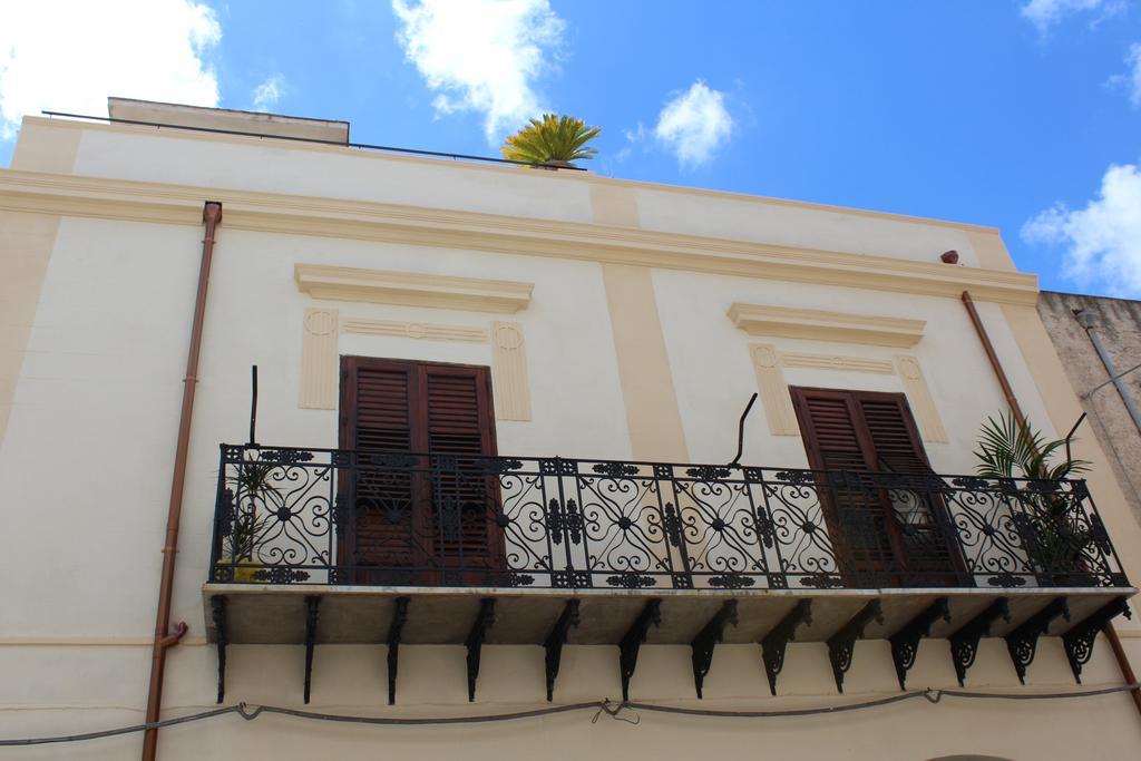 Terrazza In Palazzo Taormina Βίλα Castellammare del Golfo Εξωτερικό φωτογραφία